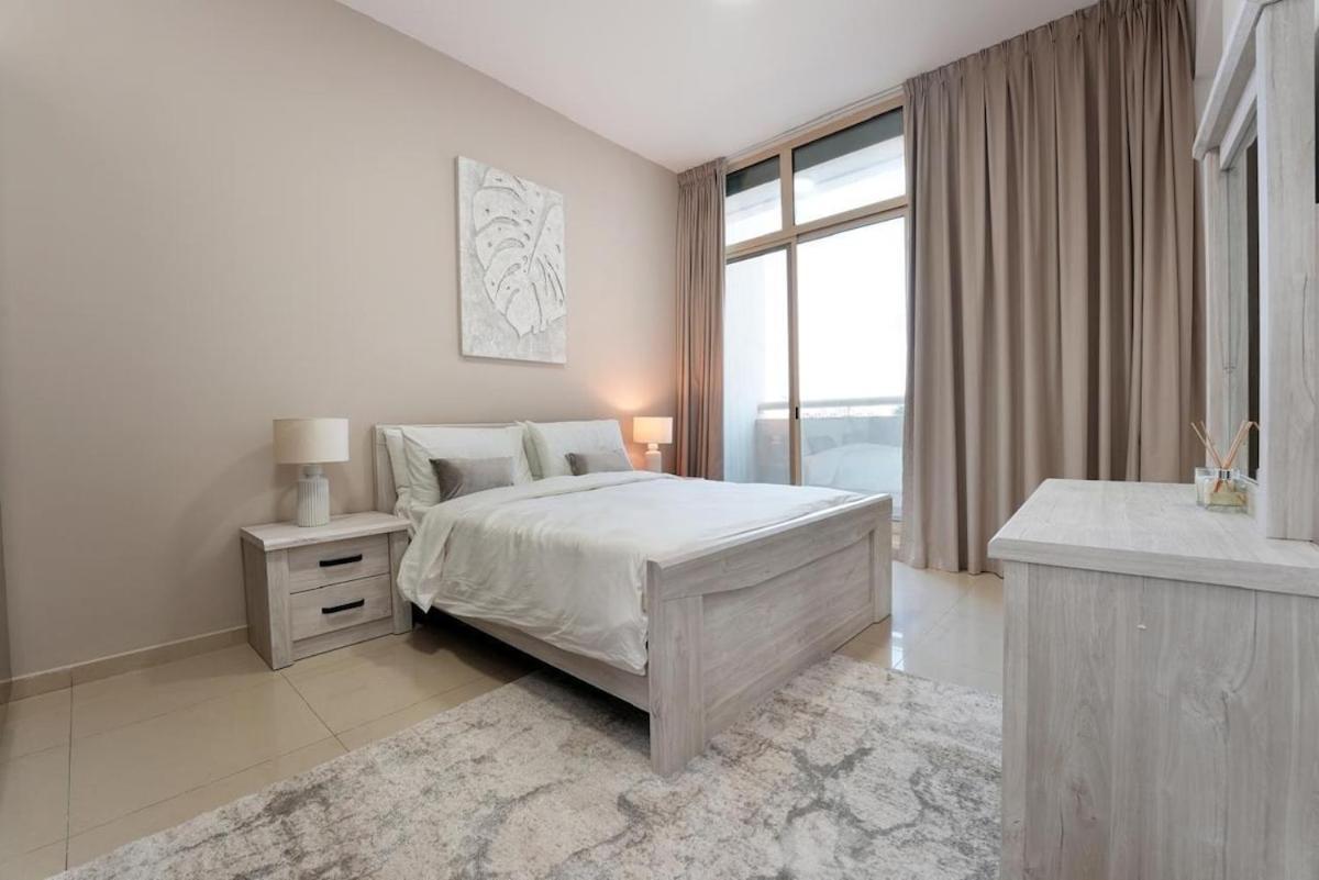 Apartment 1 Bedroom With Gym Pool Dubai