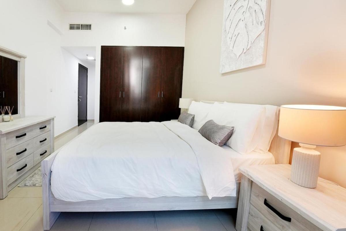 Apartment 1 Bedroom With Gym Pool *